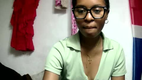 Snapshot of ellah245 chatting on 9, 2, 2026 ellah245 online show from 9, 2, 2026