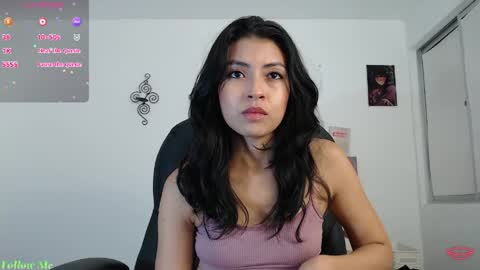 Snapshot of ellajonz chatting on 31, 5, 2026 Ella Amoneth online show from 31, 5, 2026