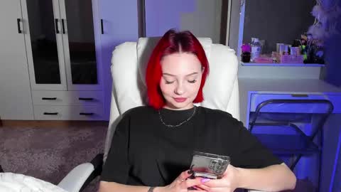 ellales online show from 14, 10, 2025