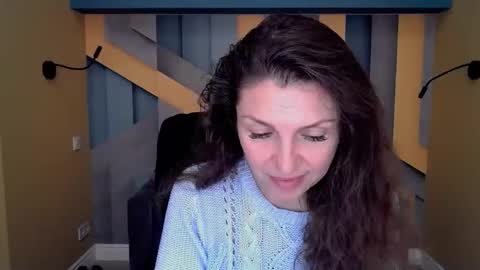 EllaLongs online show from 24, 10, 2025