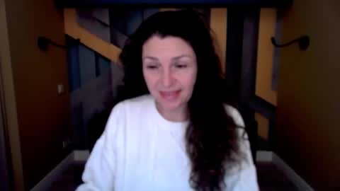 EllaLongs online show from 1, 2, 2026