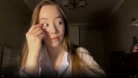 Ella online show from 12, 10, 2025