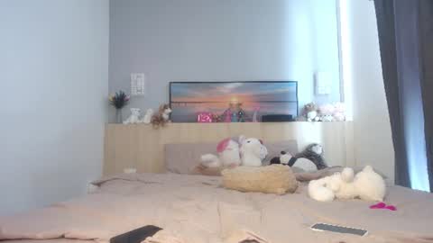 Snapshot of ellamirax chatting on 28, 6, 2026 Ella Mira online show from 28, 6, 2026