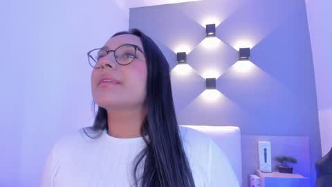 Snapshot of ellamontoya chatting on 27, 12, 2024 Ella online show from 27, 12, 2024