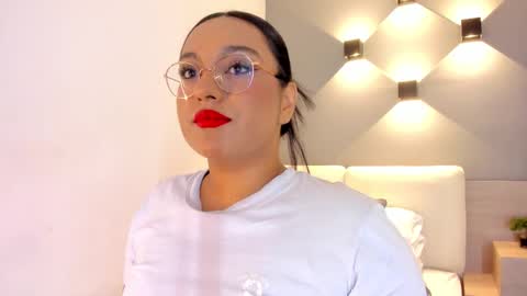 Ella online show from 22, 10, 2025