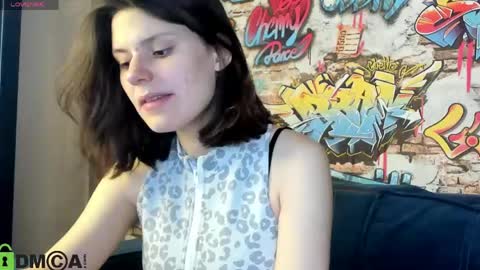 Snapshot of elle__driver chatting on 7, 6, 2026 elle__driver online show from 7, 6, 2026