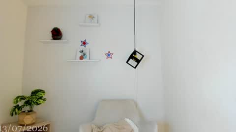 Snapshot of elle_argent chatting on 14, 7, 2026 Eliana online show from 14, 7, 2026