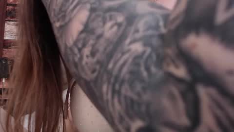 Elle online show from 23, 9, 2025