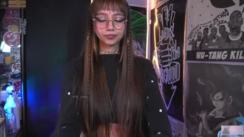 Snapshot of elle_uwu chatting on 20, 12, 2024 follow me on instagram . online show from 20, 12, 2024