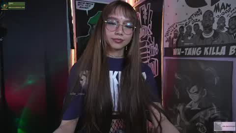 Snapshot of elle_uwu chatting on 23, 12, 2024 follow me on instagram . online show from 23, 12, 2024