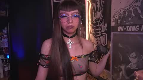 follow me on instagram .    online show from 22, 11, 2025