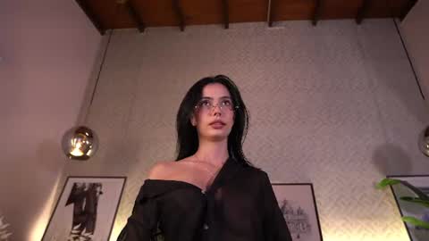 Snapshot of ellediane chatting on 3, 7, 2026 Elle Diane online show from 3, 7, 2026