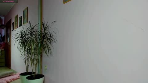 Snapshot of ellen_rosi chatting on 21, 4, 2026 rosi online show from 21, 4, 2026