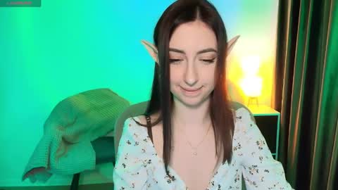 Snapshot of ellfkiss chatting on 29, 5, 2026 alice online show from 29, 5, 2026