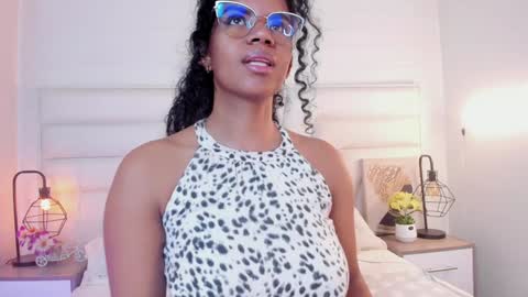  Ellie   online show from 5, 12, 2024