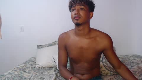 Snapshot of ellie_andy19 chatting on 24, 1, 2025 kev dani online show from 24, 1, 2025