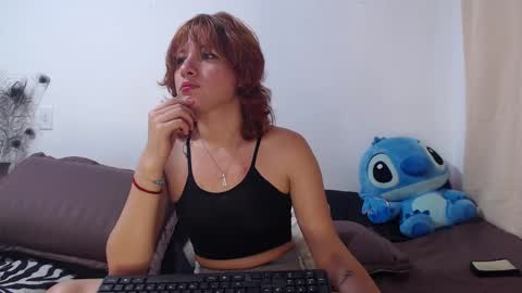 Snapshot of ellie_andy19 chatting on 8, 3, 2025 kev dani online show from 8, 3, 2025