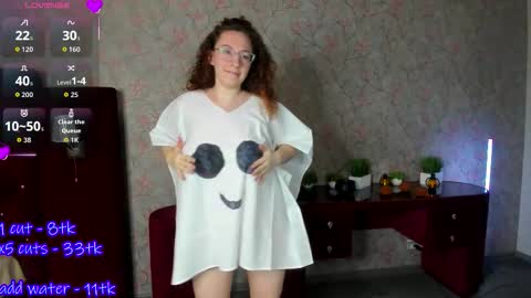 Ellie online show from 30, 10, 2025