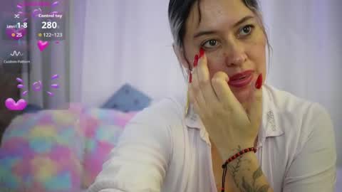 Ellie Ramos online show from 17, 7, 2026