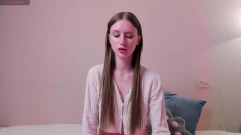 ellierough online show from 20, 3, 2026