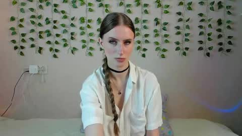 Snapshot of ellierough chatting on 28, 5, 2026 ellierough online show from 28, 5, 2026