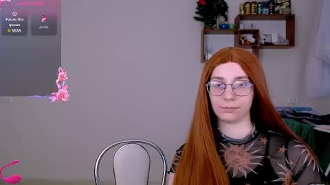 Snapshot of ellies_8 chatting on 24, 2, 2025 Ellie online show from 24, 2, 2025