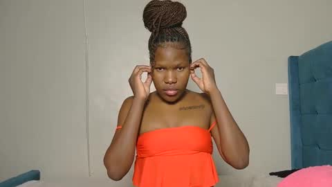 elllanna online show from 24, 4, 2026