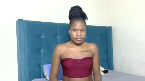 Snapshot of elllanna chatting on 27, 6, 2026 elllanna online show from 27, 6, 2026