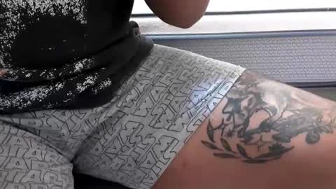 elluch0s online show from 16, 2, 2025