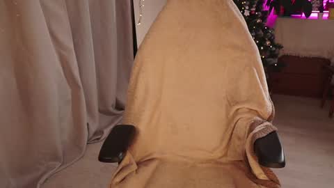 Elly online show from 13, 12, 2024