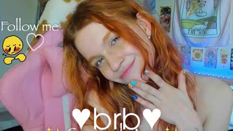 Snapshot of elly_milas chatting on 12, 10, 2025 Elly Fansly online show from 12, 10, 2025