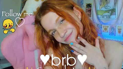 Snapshot of elly_milas chatting on 28, 11, 2025 Elly Fansly online show from 28, 11, 2025