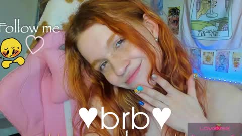 Snapshot of elly_milas chatting on 23, 4, 2026 Elly Fansly online show from 23, 4, 2026