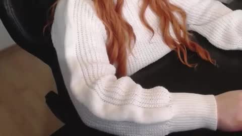 Elly online show from 5, 2, 2026