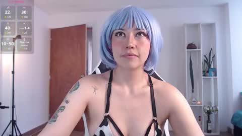 Emy Castro online show from 9, 9, 2025