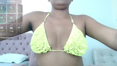 Elly online show from 12, 12, 2024