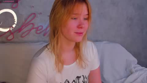 ellya_castro online show from 18, 9, 2025