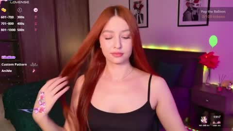 EllyPeach online show from 4, 5, 2026