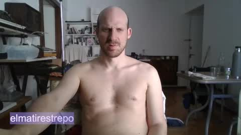 Snapshot of elmatirestrepo chatting on 4, 10, 2025 Mati Restrepo online show from 4, 10, 2025