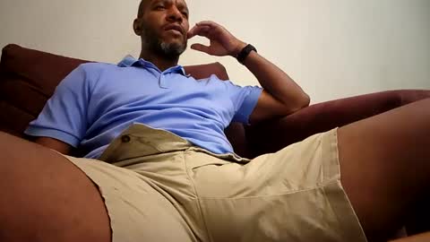 Snapshot of elmorenazogt chatting on 6, 2, 2025 My name is Elmore. Please say hello I like to chat with you. If you have requests or dirty talk please use tip online show from 6, 2, 2025