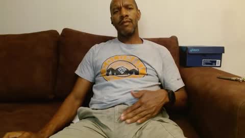 Snapshot of elmorenazogt chatting on 6, 3, 2025 My name is Elmore. Please say hello I like to chat with you. If you have requests or dirty talk please use tip online show from 6, 3, 2025