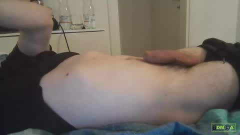 Snapshot of elmoro101 chatting on 28, 4, 2026 elmoro101 online show from 28, 4, 2026