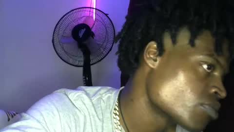 EL NIIGGGAA  21                                                                  EL NIGGA  21 online show from 24, 2, 2025