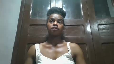 elodie228680 online show from 7, 5, 2026