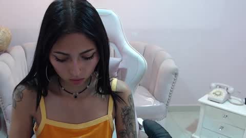 Elody  online show from 5, 2, 2025