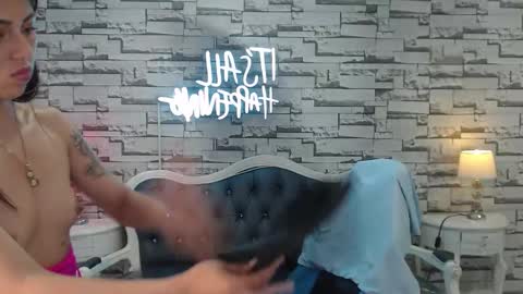 Elody  online show from 18, 9, 2025