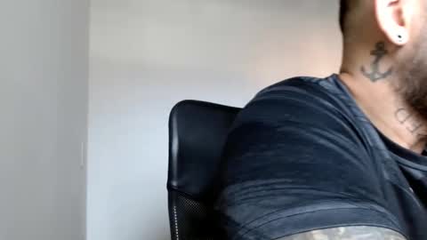 Snapshot of elosocazador chatting on 7, 1, 2025 elosocazador online show from 7, 1, 2025