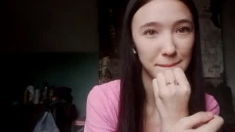 Snapshot of elouisevallian chatting on 23, 5, 2026 Elara online show from 23, 5, 2026