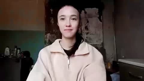 Snapshot of elouisevallian chatting on 11, 6, 2026 Elara online show from 11, 6, 2026
