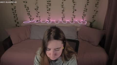 Ela give me a thumbs up if you like it  and this is important for the development of the account online show from 20, 3, 2026